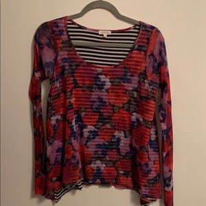 Floral blouse with mesh sleeves